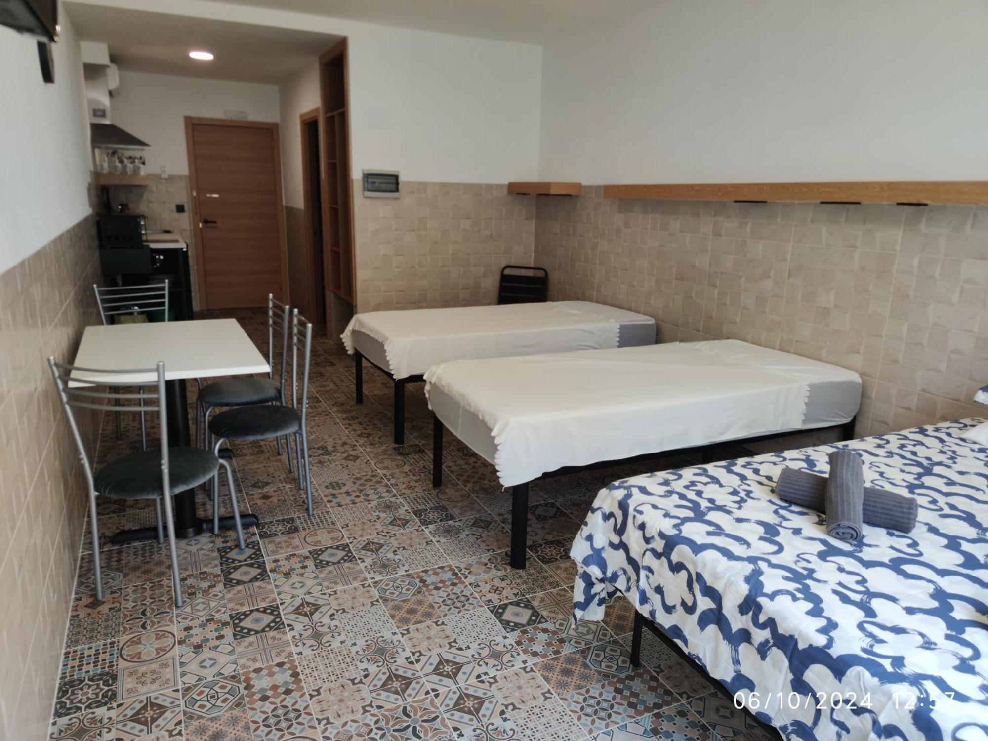 Apartamentos La Ruta Κάλπε Δωμάτιο φωτογραφία